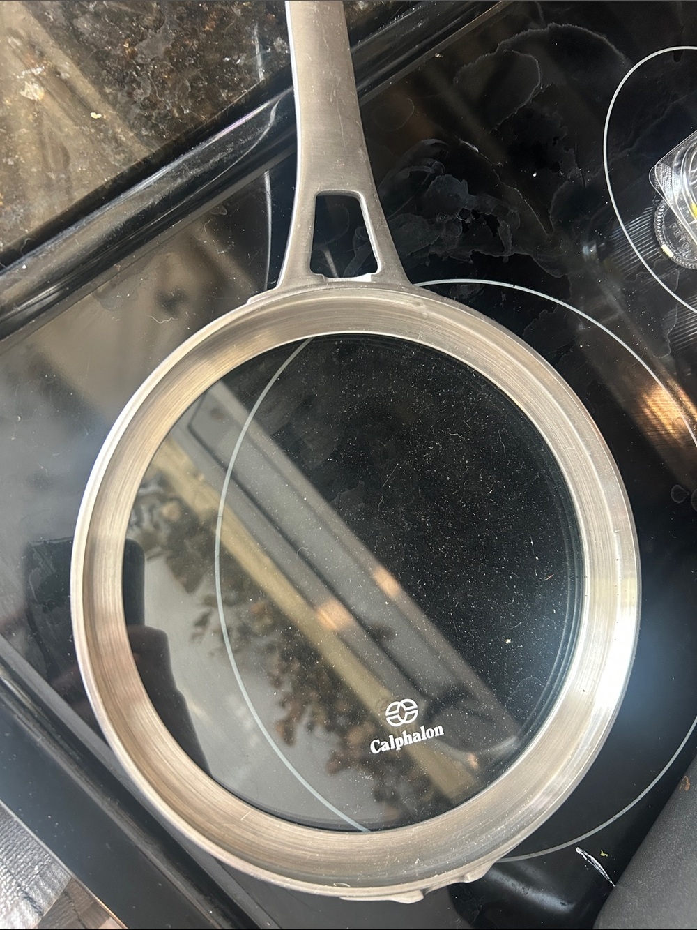 Calphalon Space Saving Lid